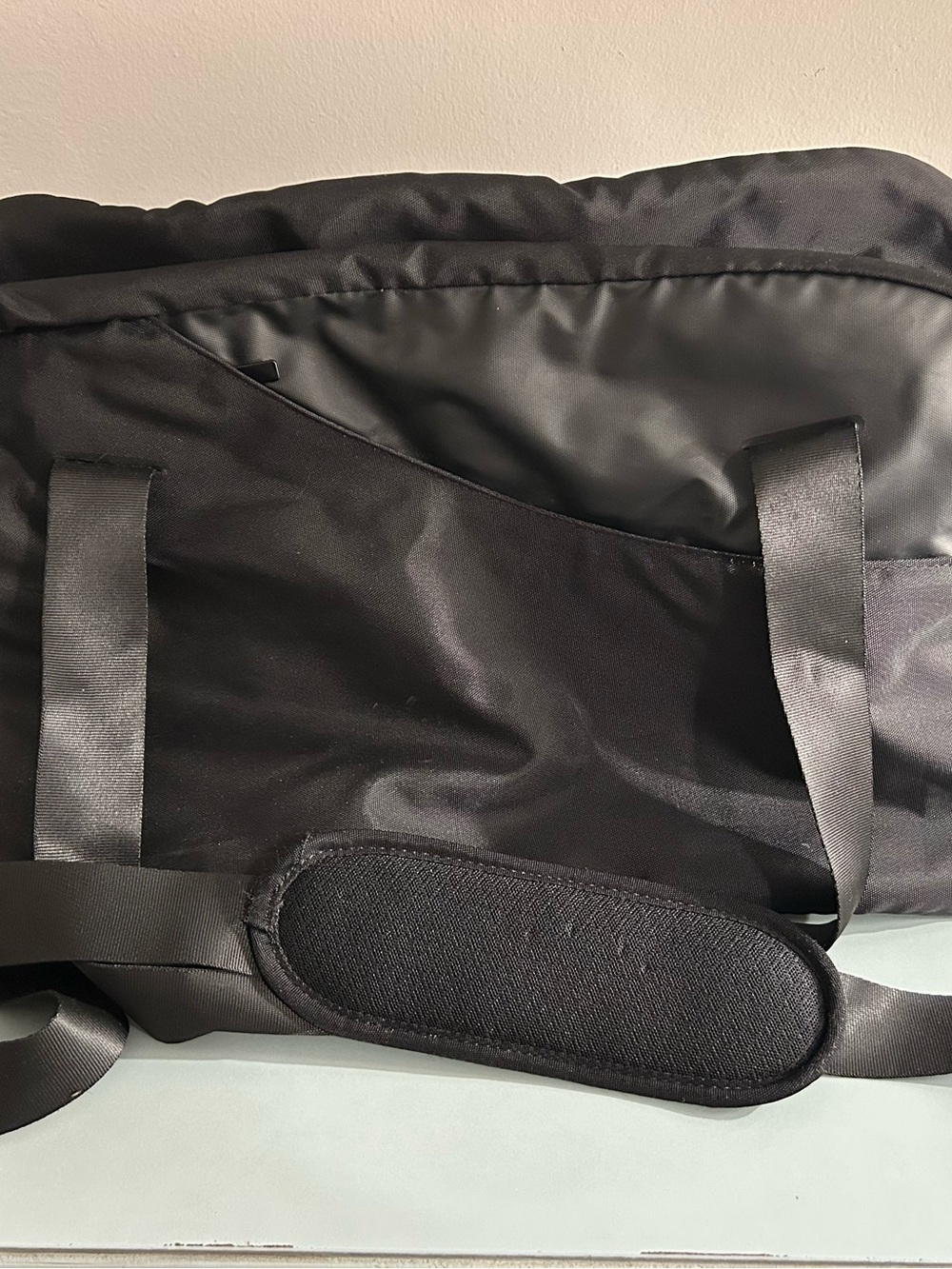Black Nylon Duffel Bag Weekender Gym Travel Carry On Shoulder Strap